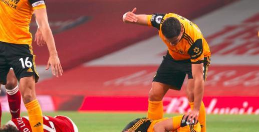 窗口期体能课后，洛杉矶湖人回应争议备战中超，更衣室稳定，训练强度明显提升的简单介绍